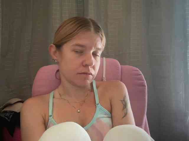 AmericnBarbie webcam