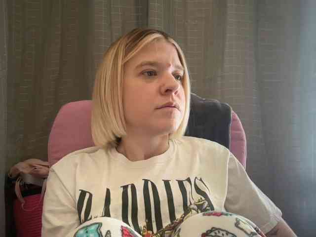 AmericnBarbie webcam
