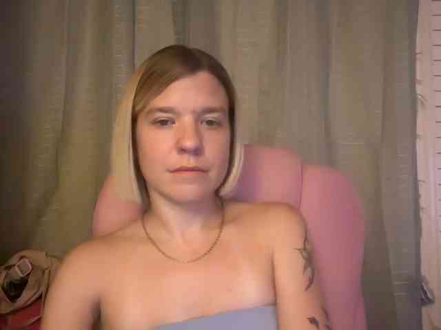 AmericnBarbie webcam