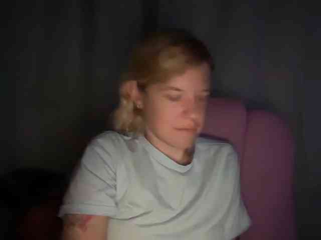 AmericnBarbie webcam