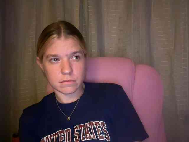 AmericnBarbie webcam