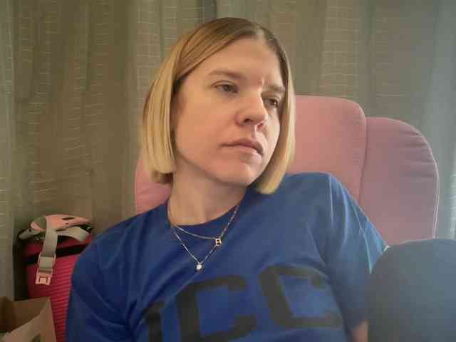 AmericnBarbie webcam