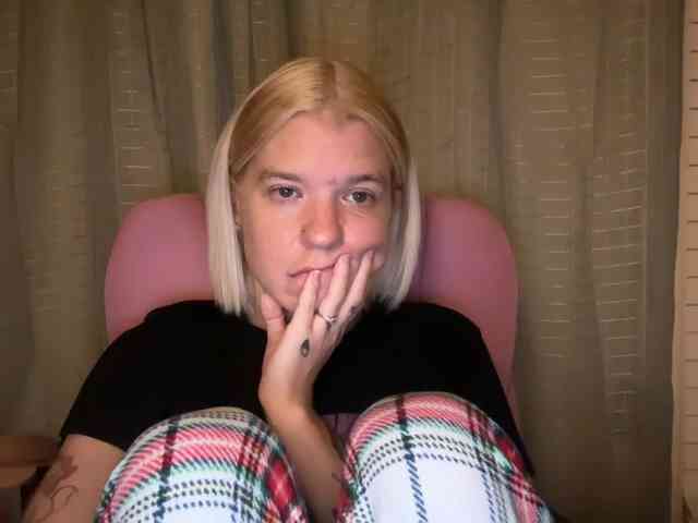 AmericnBarbie webcam