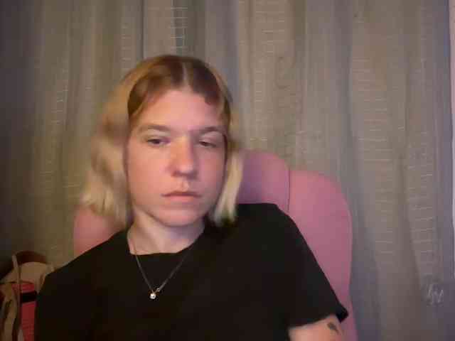 AmericnBarbie webcam