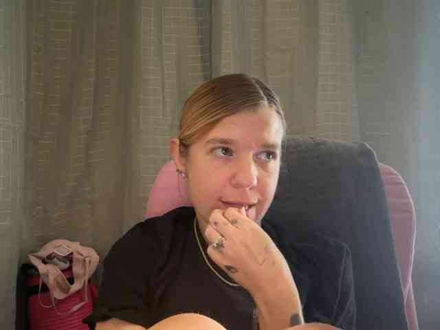 AmericnBarbie webcam