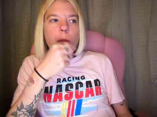 AmericnBarbie webcam