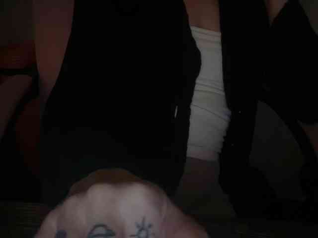 AmericnBarbie webcam