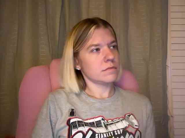 AmericnBarbie webcam