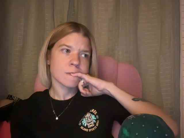 AmericnBarbie webcam