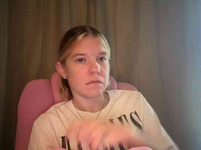 AmericnBarbie webcam