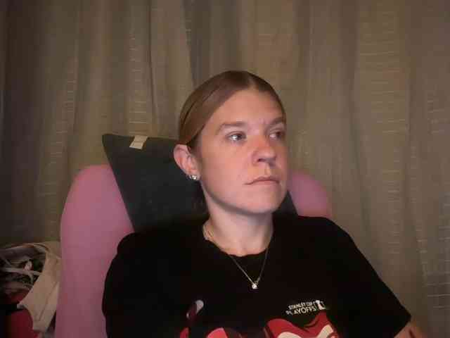 AmericnBarbie webcam