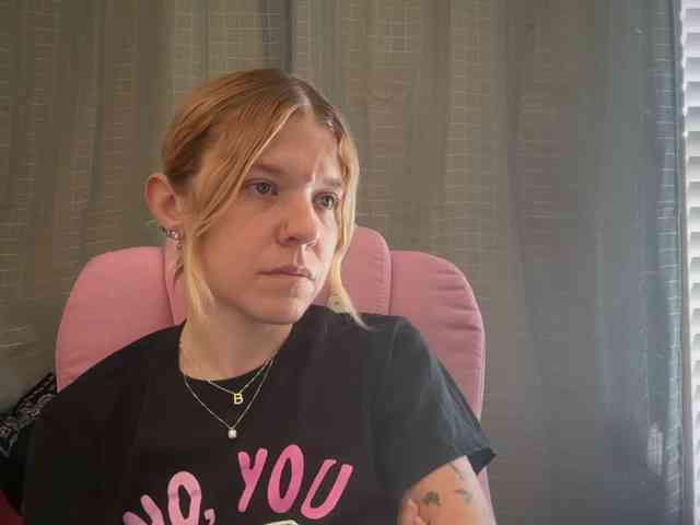 AmericnBarbie webcam