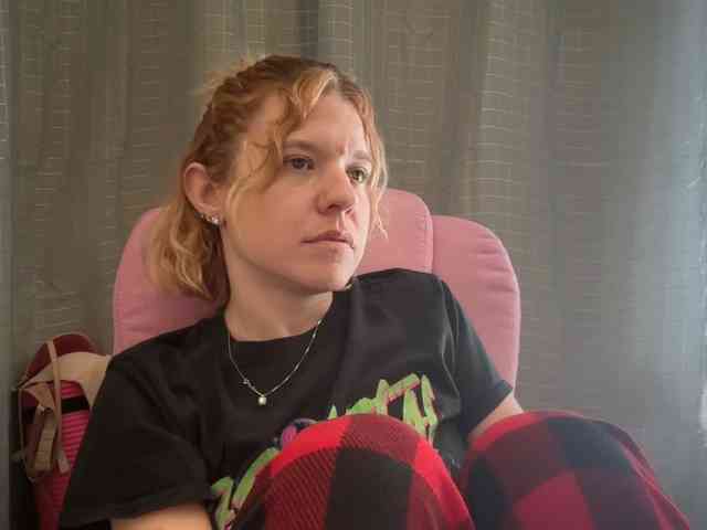 AmericnBarbie webcam