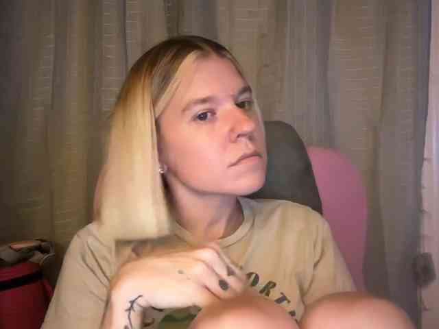 AmericnBarbie webcam
