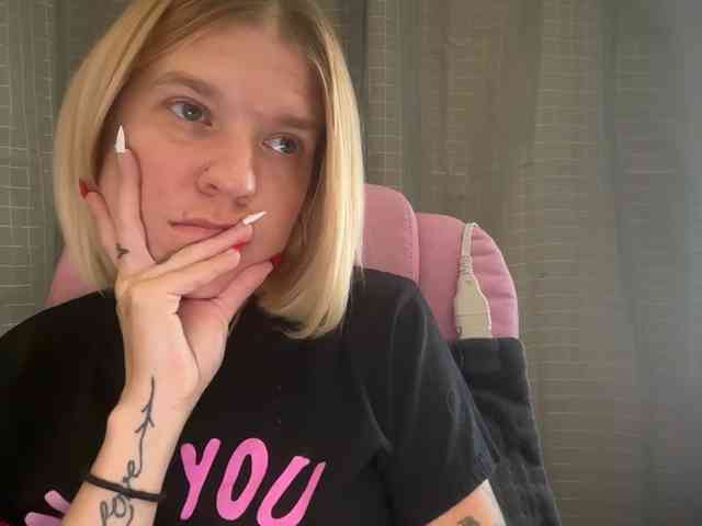 AmericnBarbie webcam