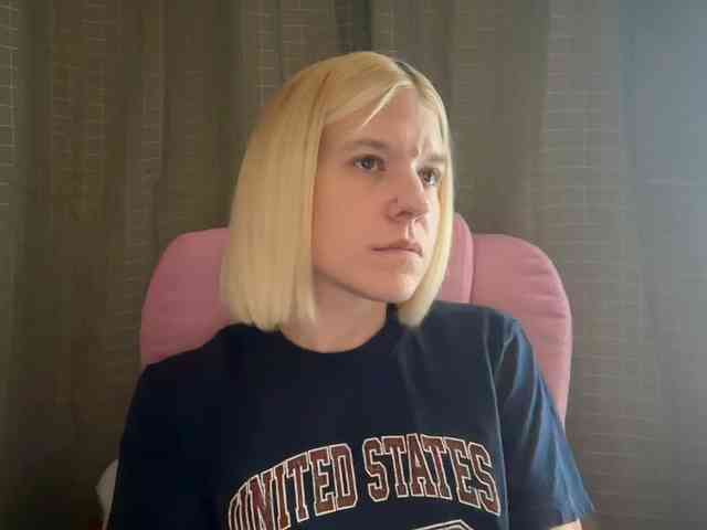 AmericnBarbie webcam
