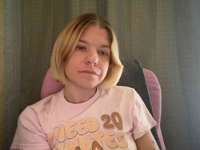 AmericnBarbie webcam