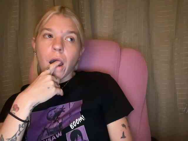 AmericnBarbie webcam
