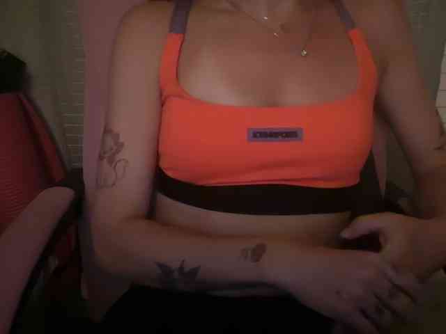 AmericnBarbie webcam