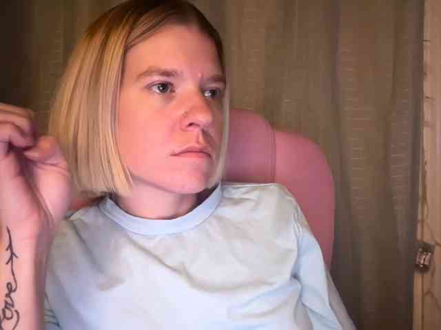 AmericnBarbie webcam