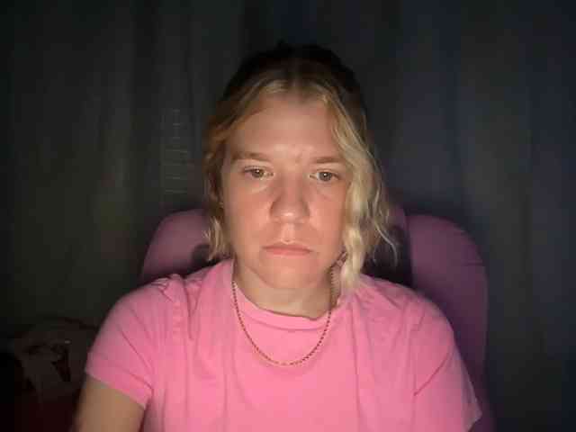 AmericnBarbie webcam