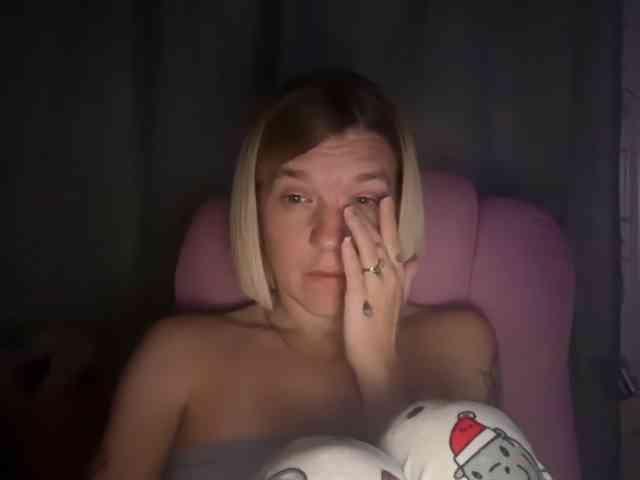 AmericnBarbie webcam