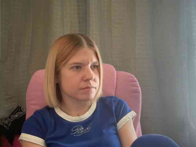 AmericnBarbie webcam