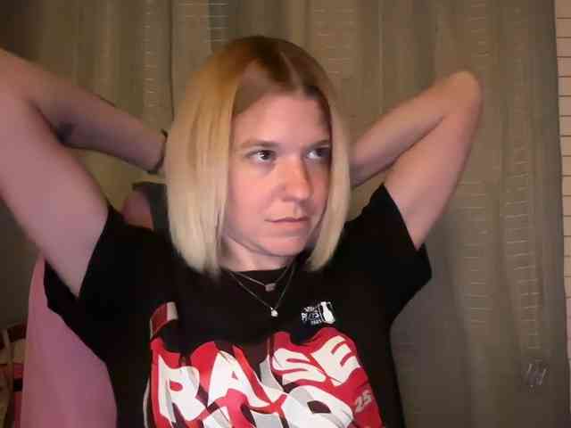 AmericnBarbie webcam