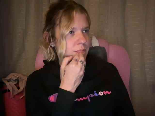 AmericnBarbie webcam