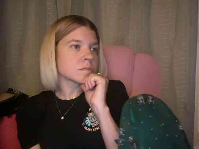 AmericnBarbie webcam