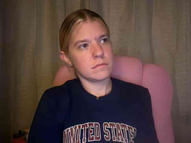 AmericnBarbie webcam