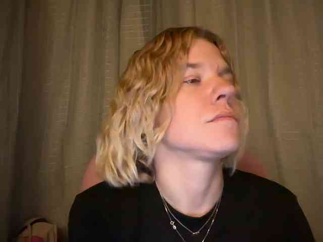 AmericnBarbie webcam