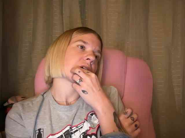 AmericnBarbie webcam