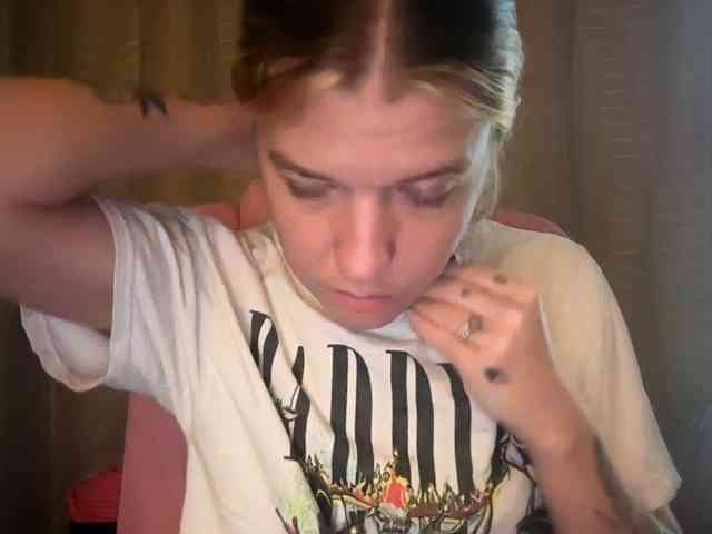 AmericnBarbie webcam