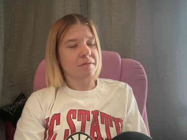 AmericnBarbie webcam