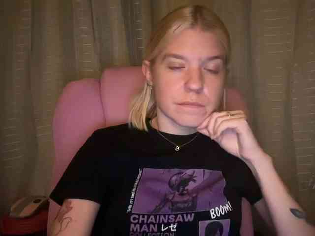 AmericnBarbie webcam