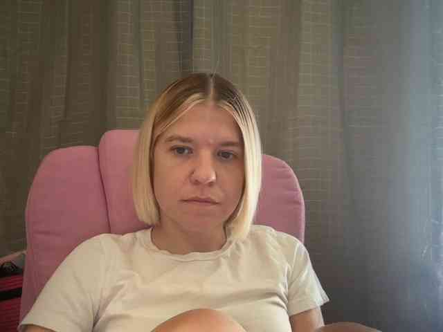 AmericnBarbie webcam