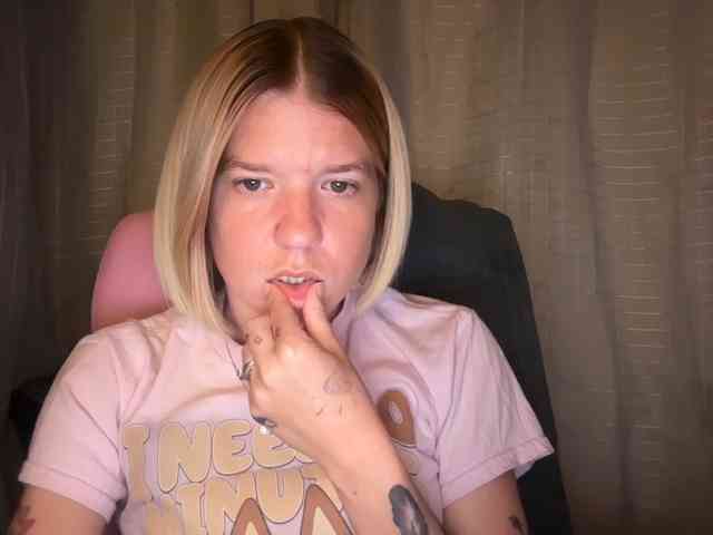 AmericnBarbie webcam