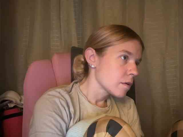 AmericnBarbie webcam