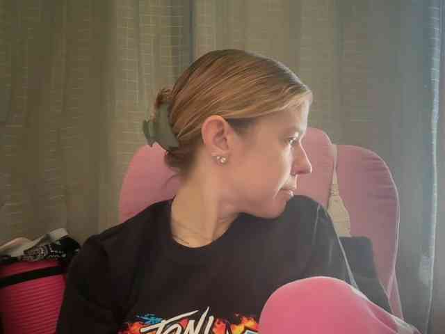 AmericnBarbie webcam