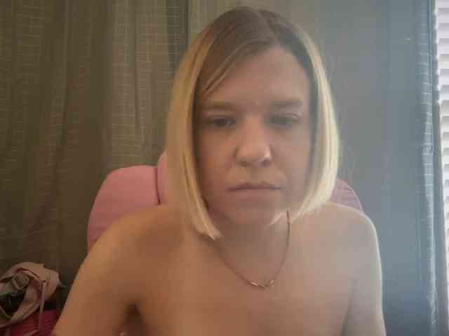 AmericnBarbie webcam