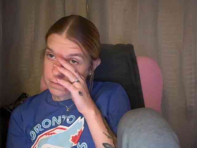 AmericnBarbie webcam
