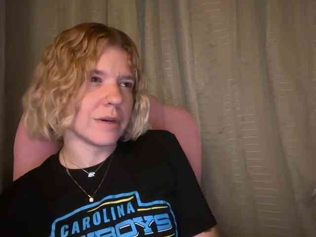 AmericnBarbie webcam