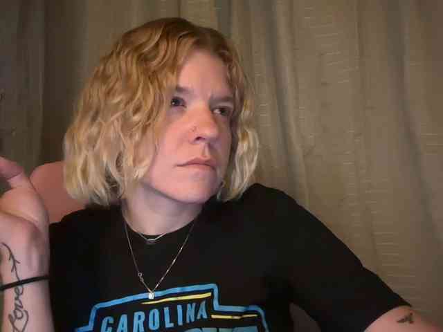 AmericnBarbie webcam