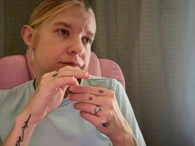 AmericnBarbie webcam