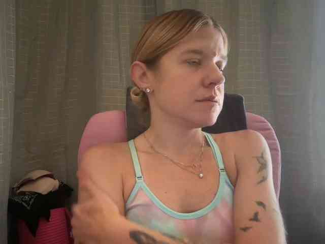AmericnBarbie webcam