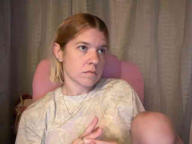 AmericnBarbie webcam