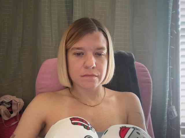 AmericnBarbie webcam