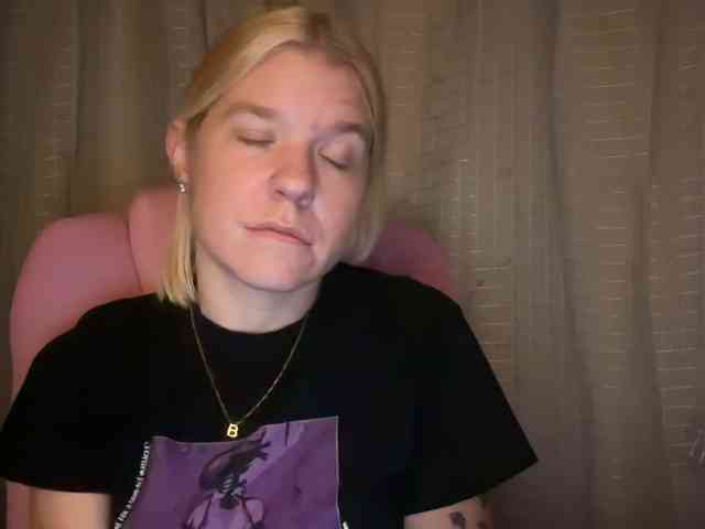 AmericnBarbie webcam