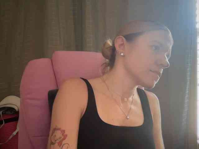 AmericnBarbie webcam